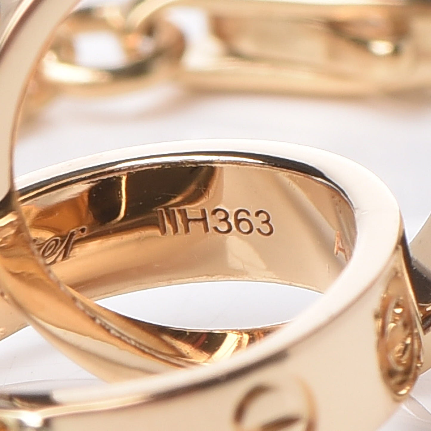 18K Yellow Gold Interlocking LOVE Bracelet