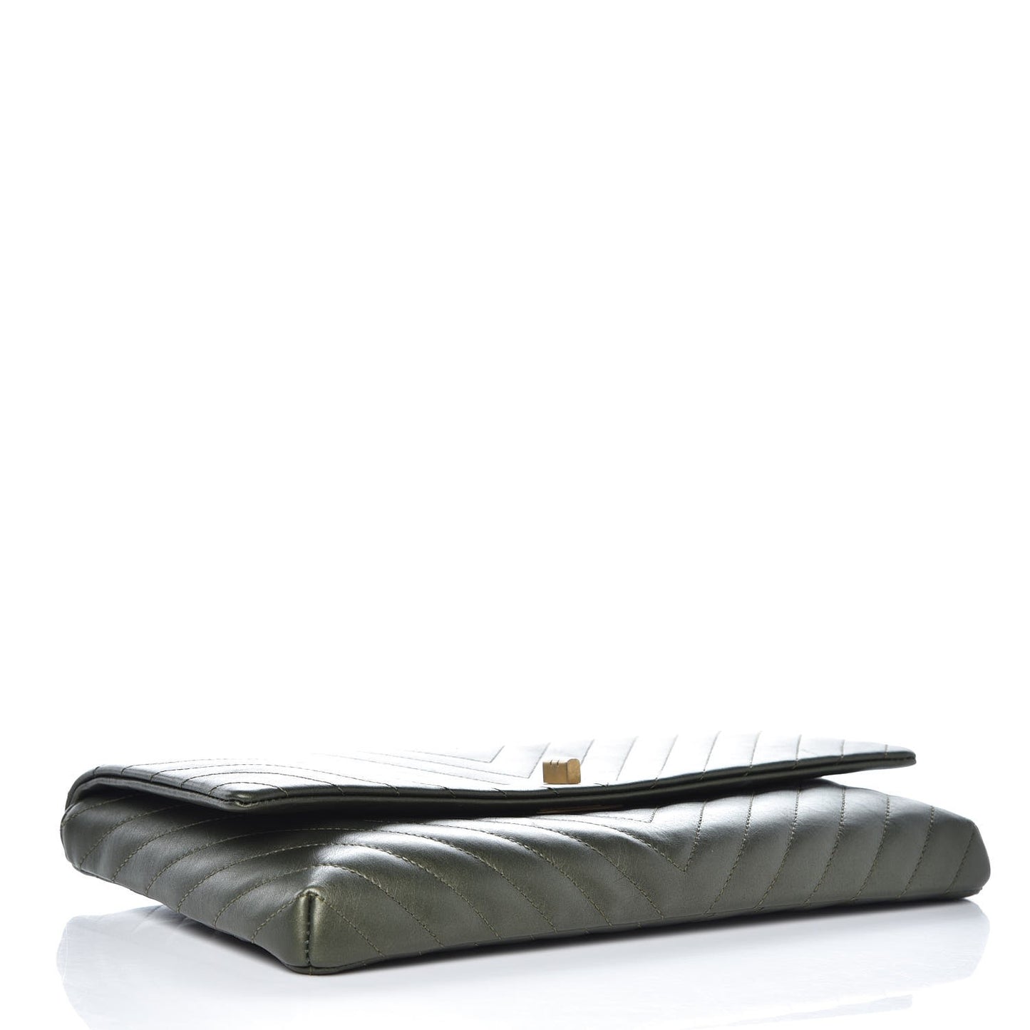 Aged Calfskin Chevron Quilted Reissue 2.55 Clutch Green