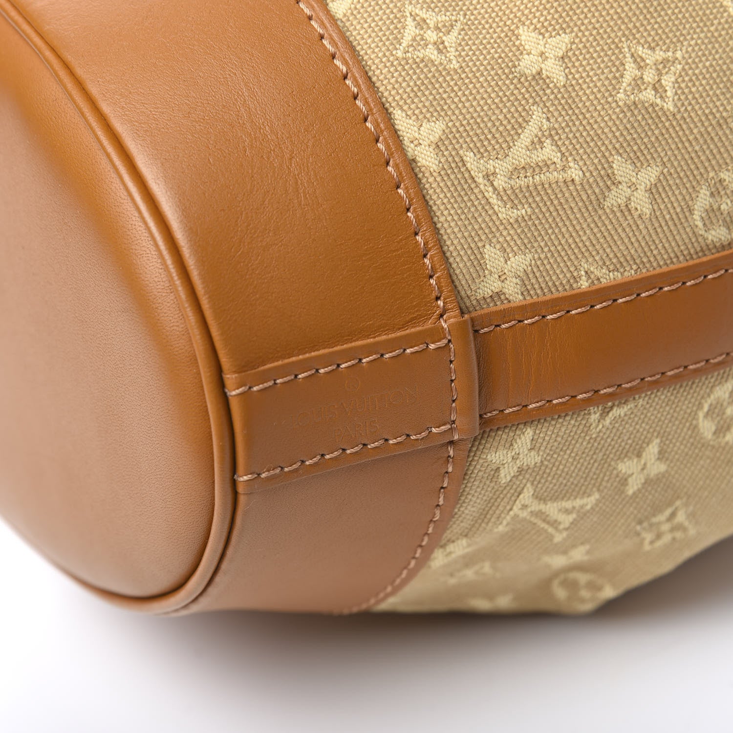 Louis Vuitton Mini Monogram Noelie Beige 5 of 10