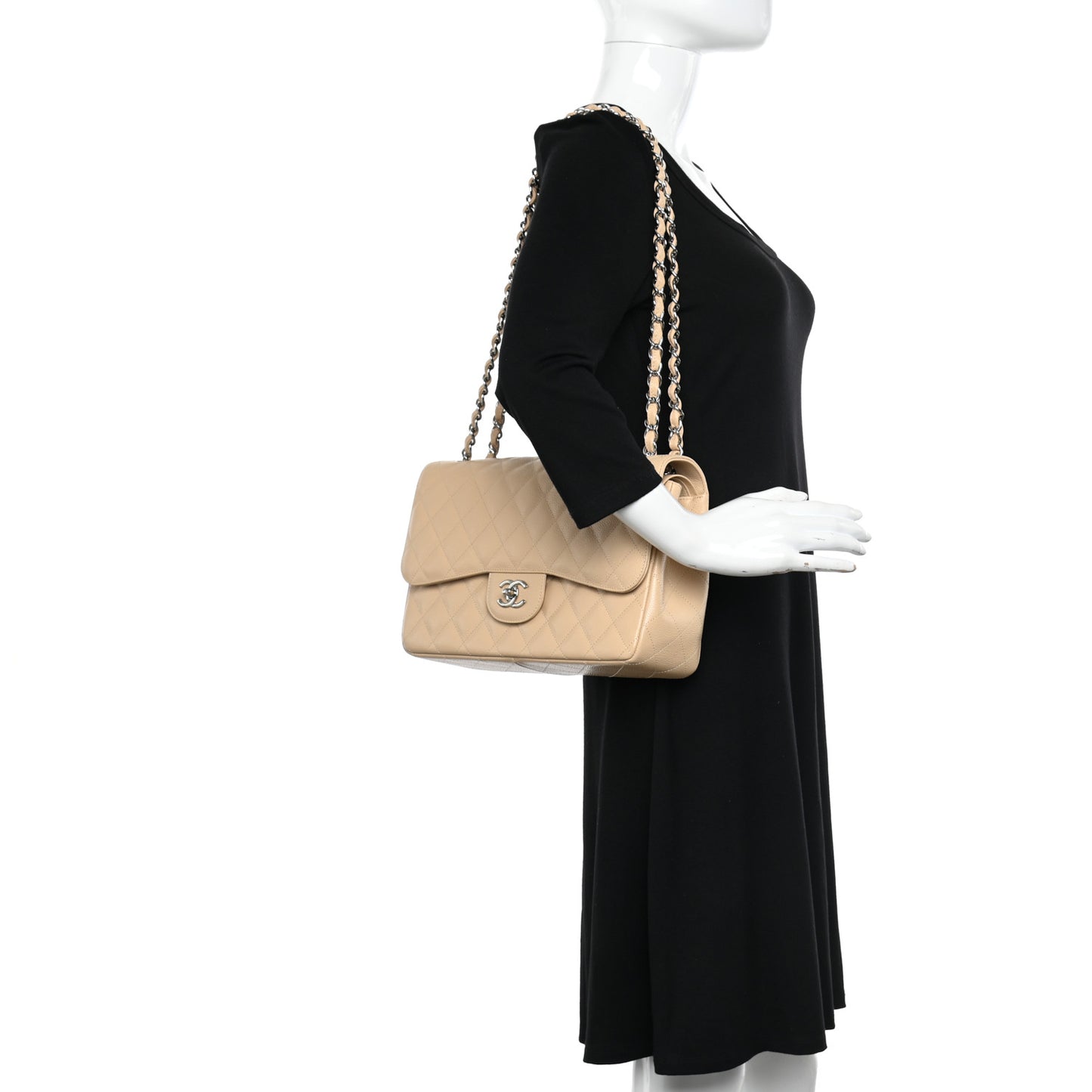 Caviar Quilted Jumbo Double Flap Beige Clair