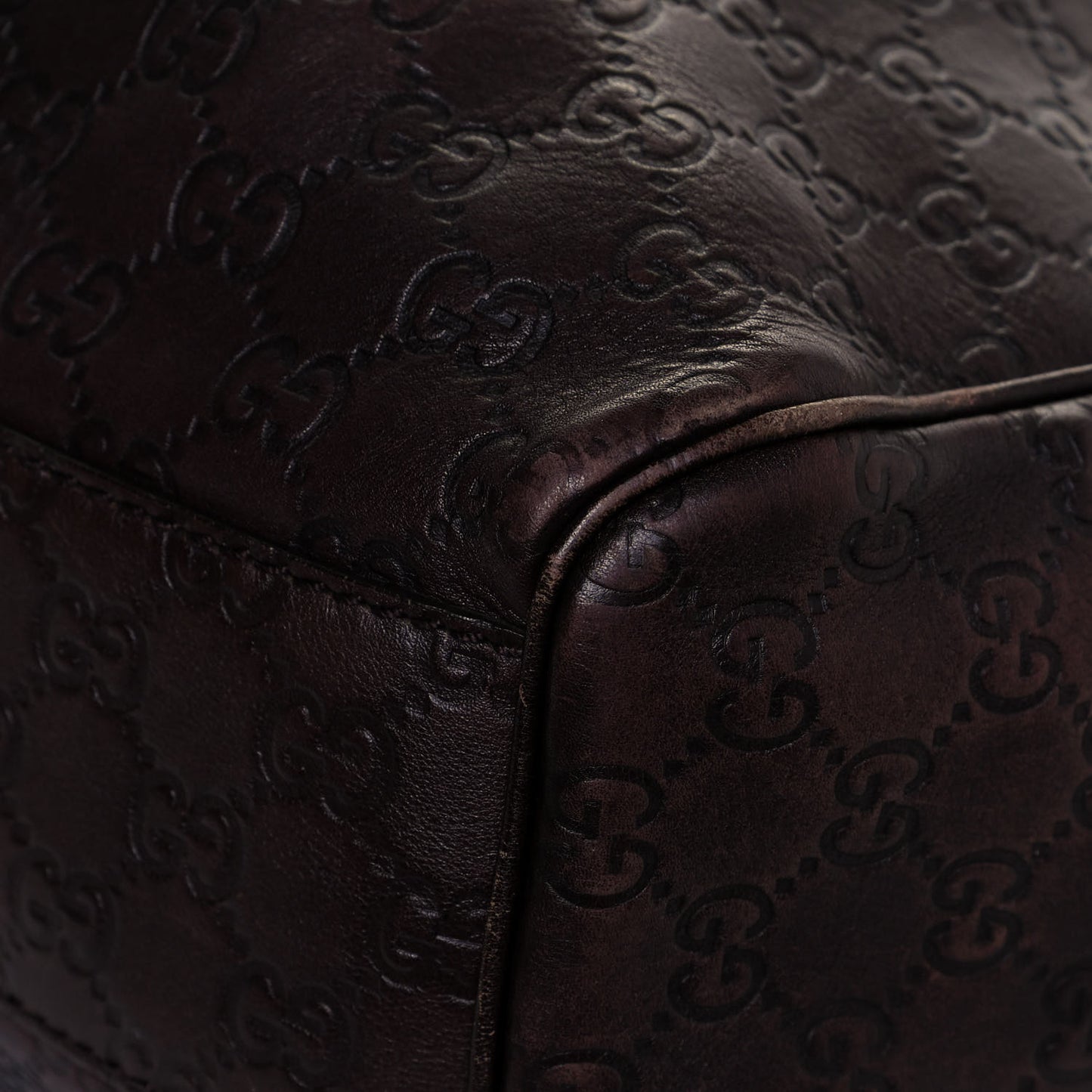 Guccissima Medium Sukey Tote Chocolate