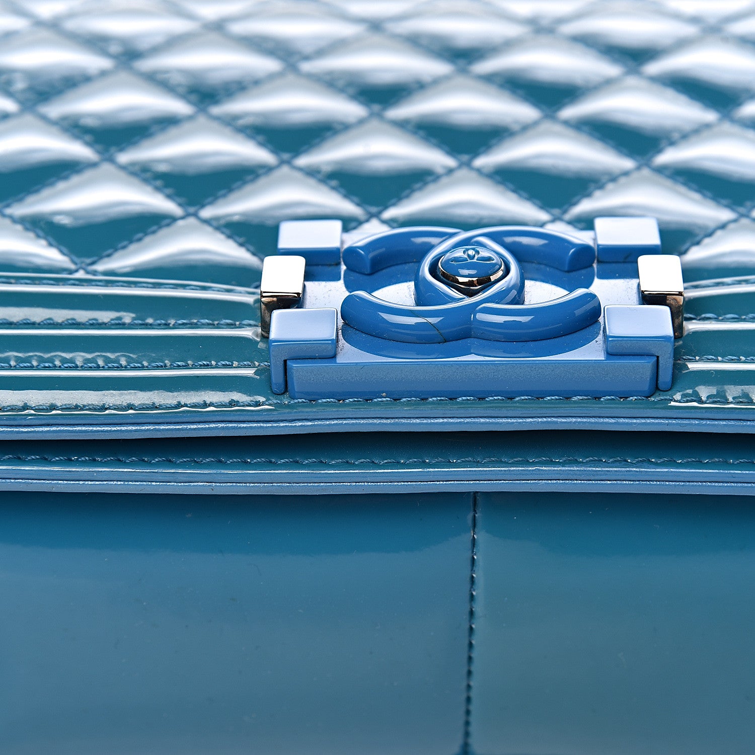 Chanel Patent Calfskin Quilted Medium Plexiglass Boy Flap Blue 13 of 13