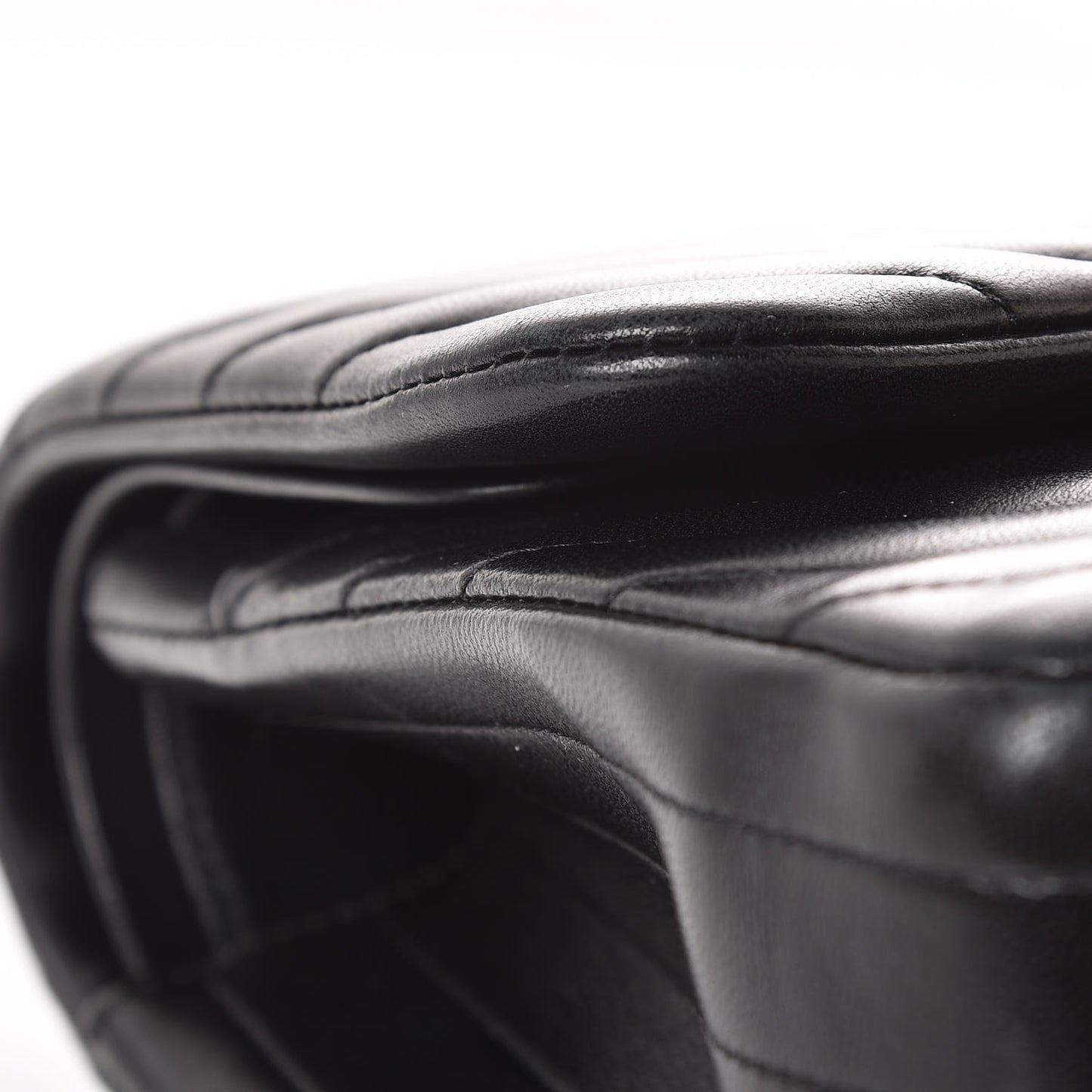 Lambskin Chevron Quilted Jumbo Double Flap So Black