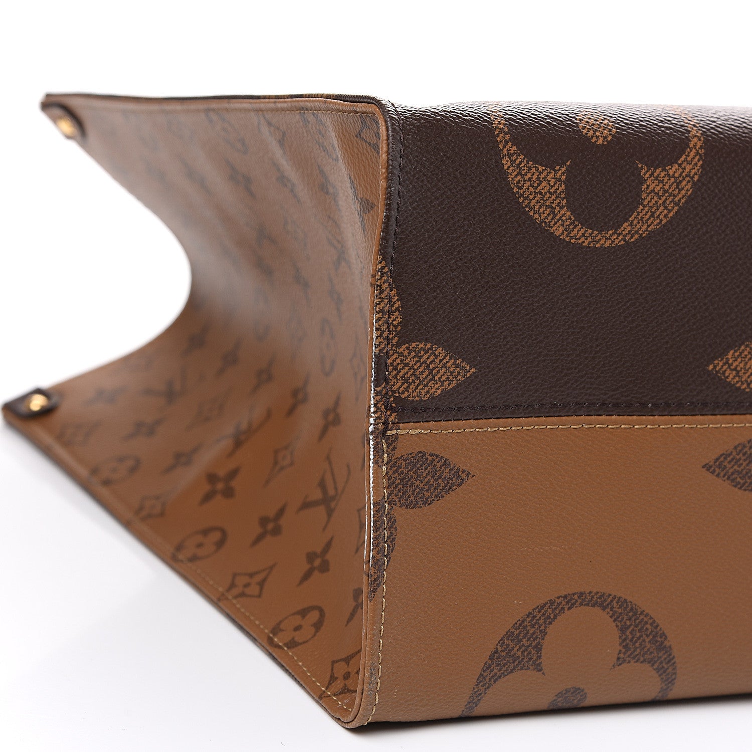 Louis Vuitton Reverse Monogram Giant Onthego GM 7 of 9