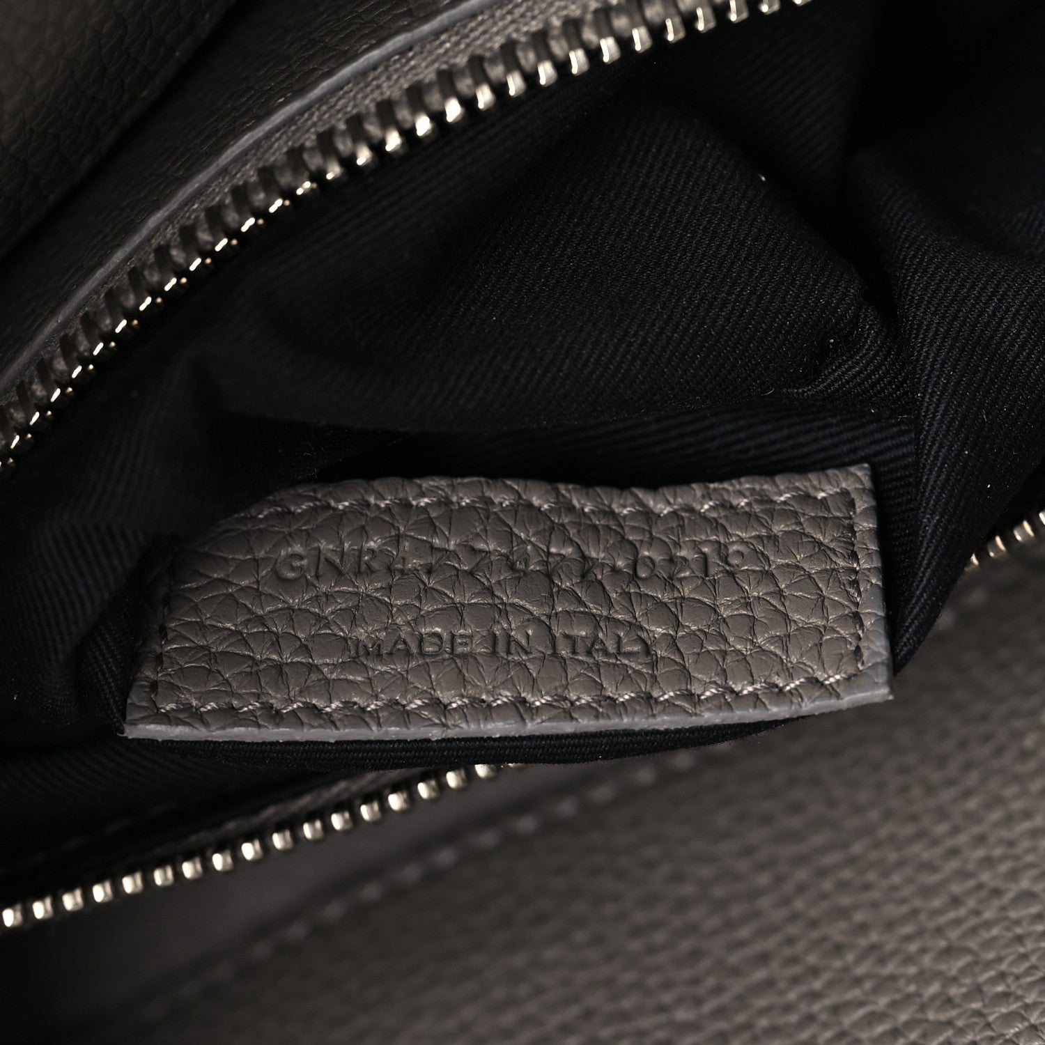 Saint Laurent Grained Calfskin Baby Supple Sac De Jour Fog 7 of 10