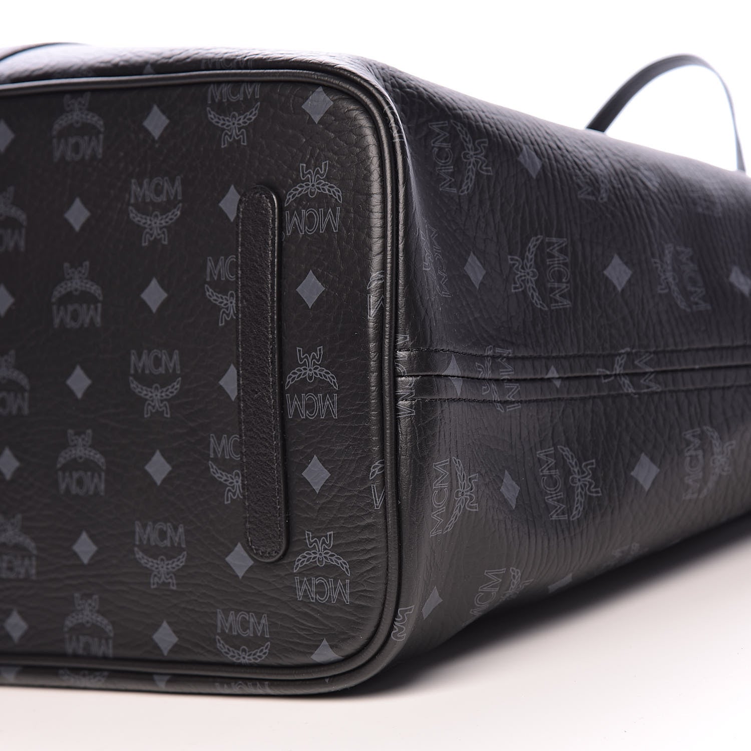 MCM Visetos Large Liz Reversible Shopper Tote Black 14 of 17