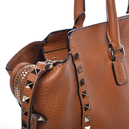 Valentino Garavani Pebbled Calfskin Rockstud Double Handle Tote Light Cuir 11 of 11