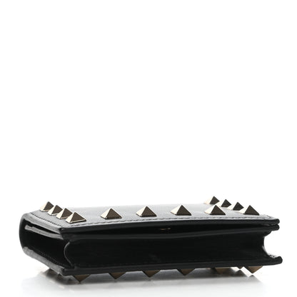 Valentino Garavani Calfskin Rockstud Bi-Fold Card Holder Black 4 of 8