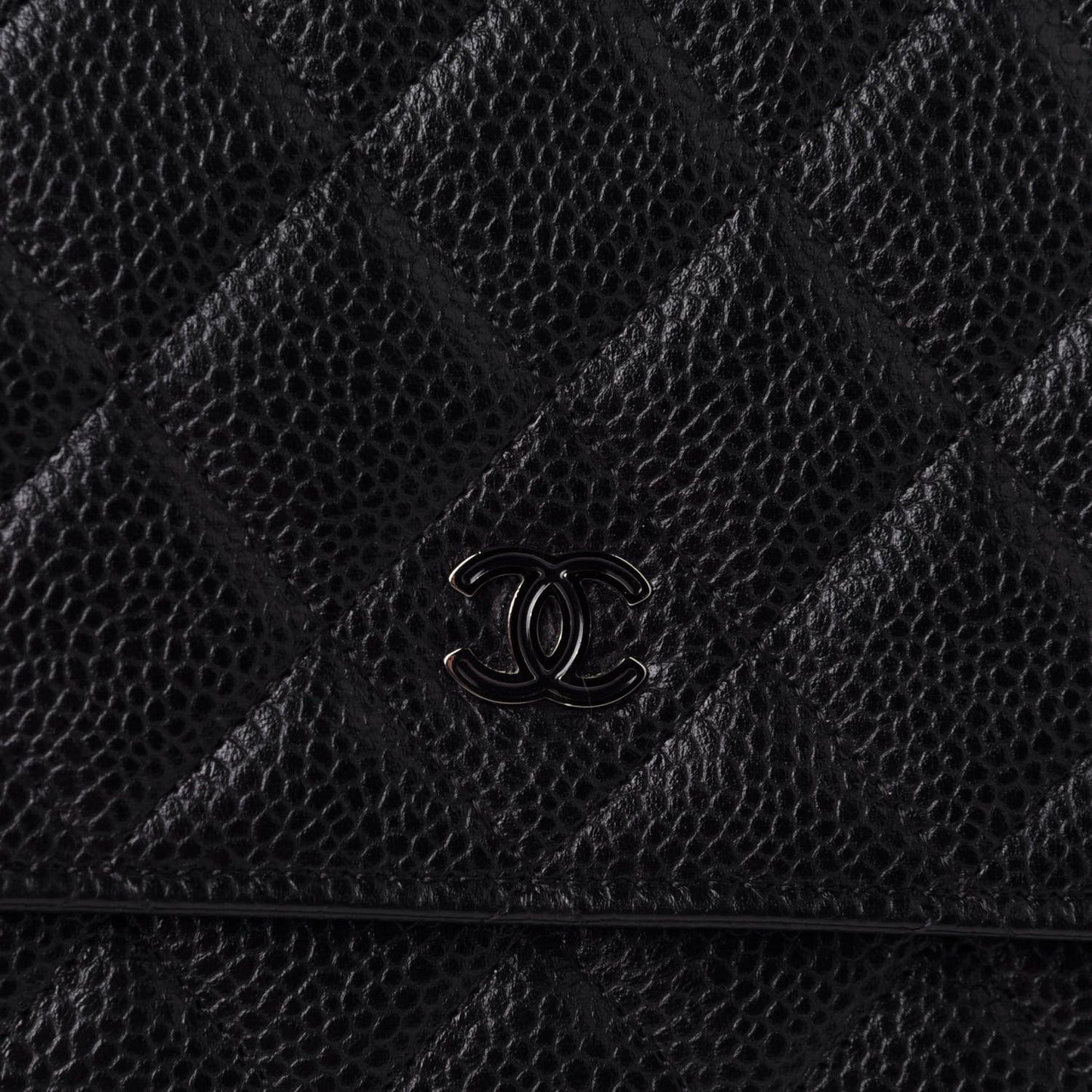 Caviar Quilted Wallet On Chain WOC Black
