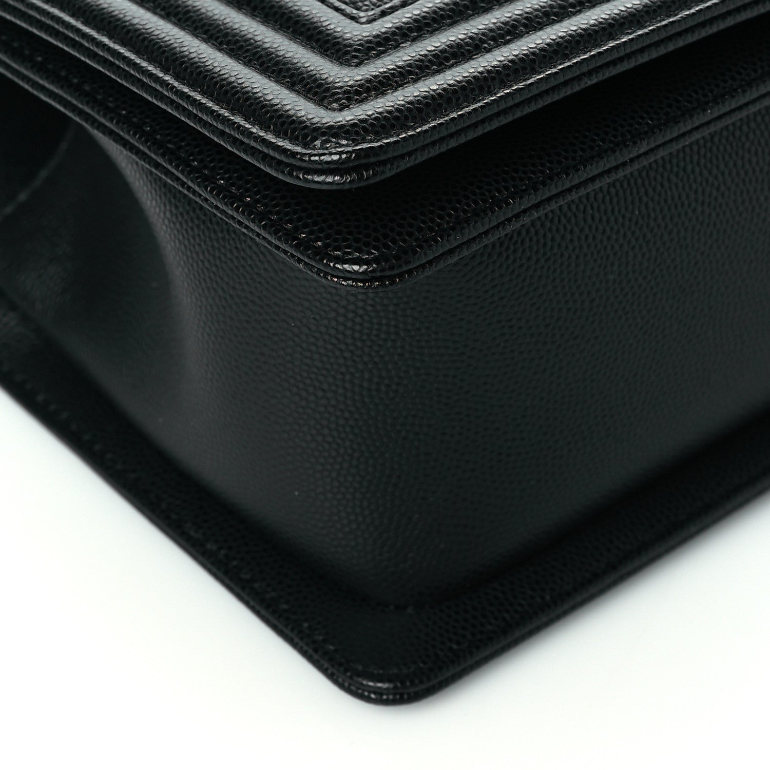 Chanel Caviar Quilted Medium Boy Flap Black 5 of 11