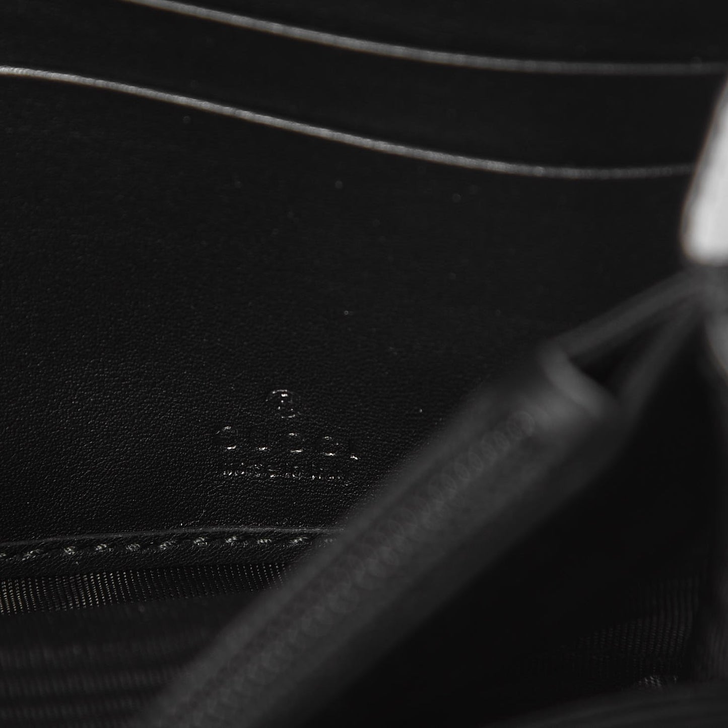 Calfskin Matelasse GG Marmont Continental Wallet Black