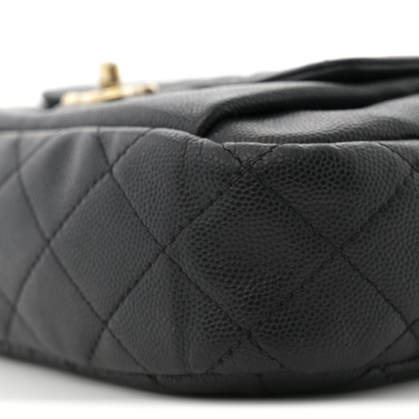 Caviar Quilted CC Day Camera Case Black