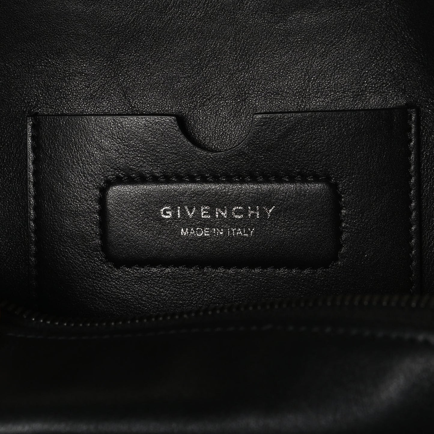 Smooth Calfskin Small Soft Antigona Black