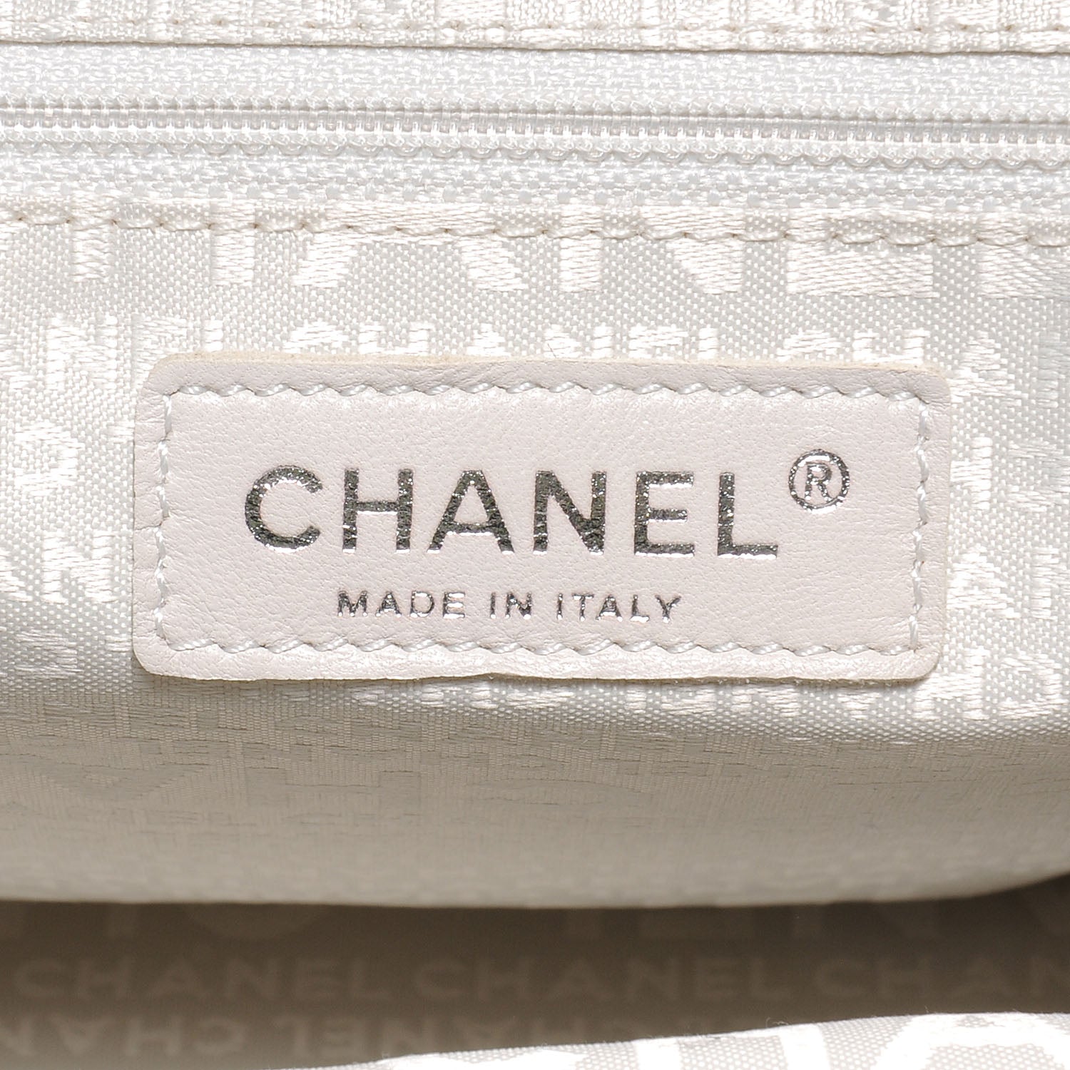 Chanel Lambskin Contrast Stitch Small Drawstring Tote Black 7 of 8