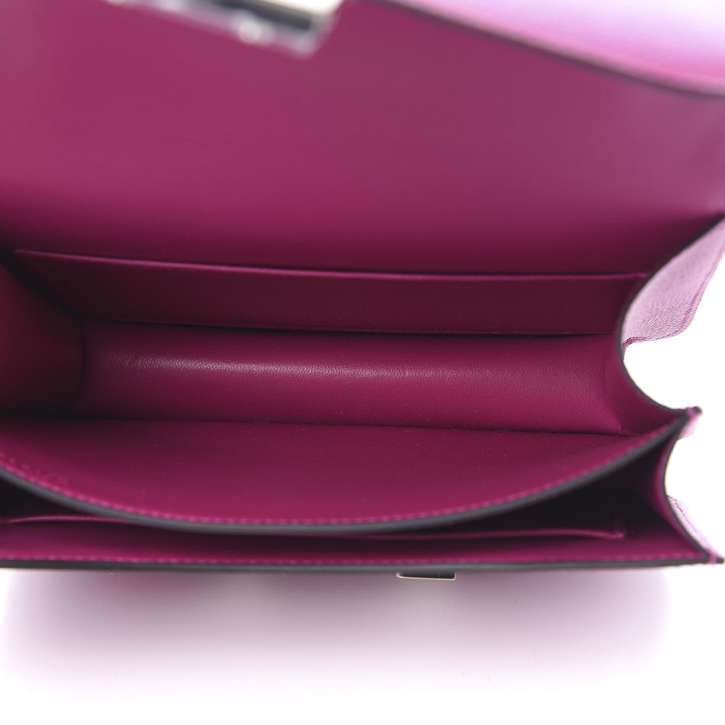 Epsom Constance 18 Rose Pourpre