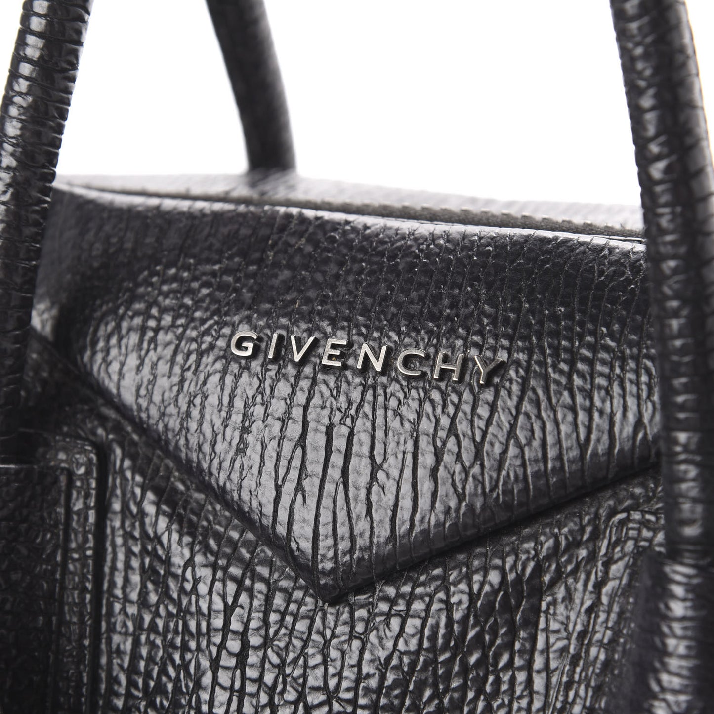 Calfskin Large Antigona Black