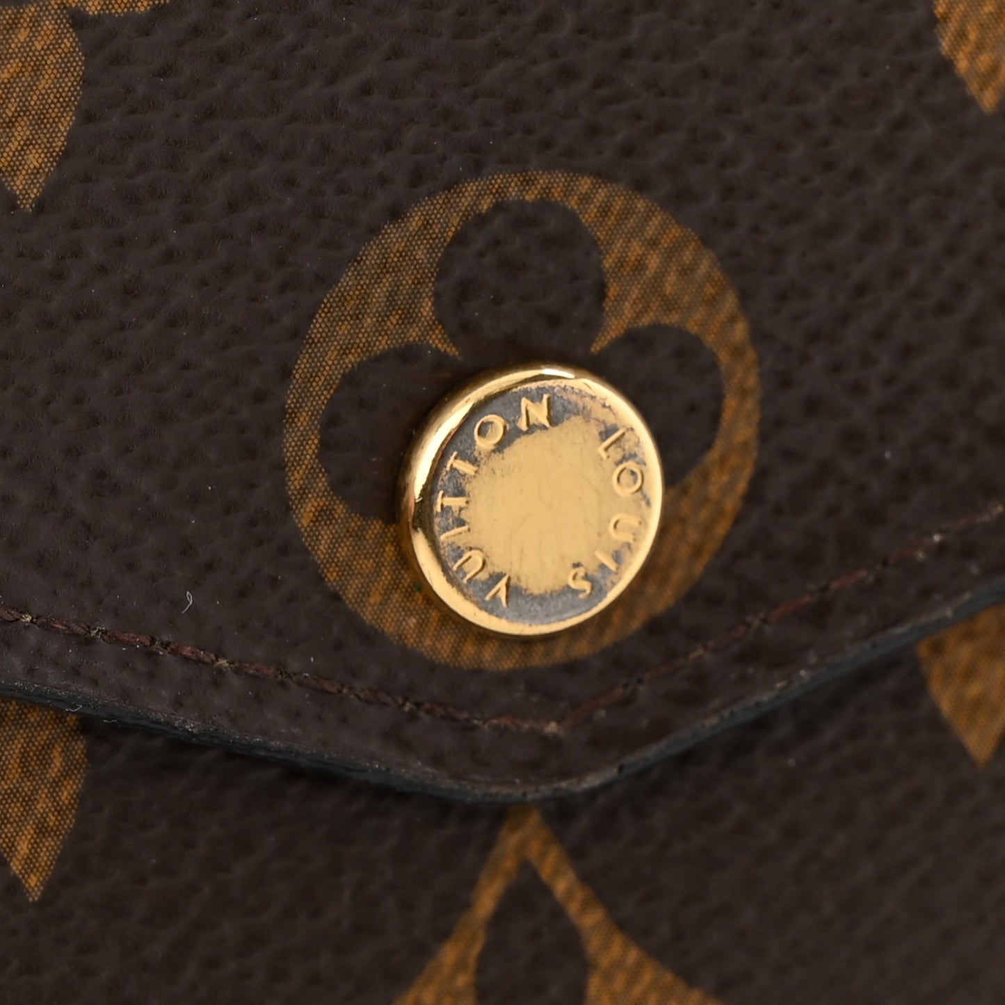 LOUIS VUITTON Monogram Sarah Wallet NM