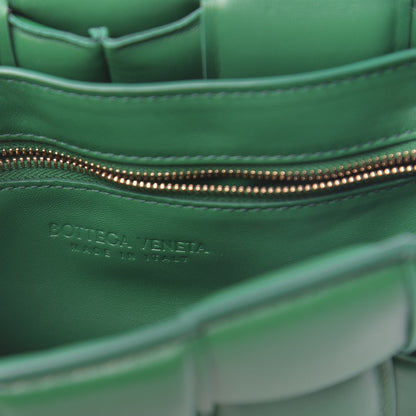 Bottega Veneta Nappa Maxi Intreccio Padded Cassette Crossbody Bag Racing Green 5 of 8