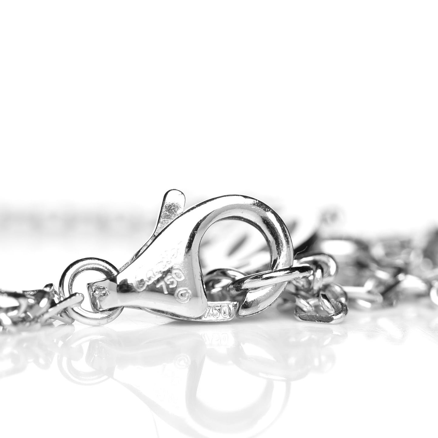 18K White Gold 7 Diamond D'Amour Station Bracelet
