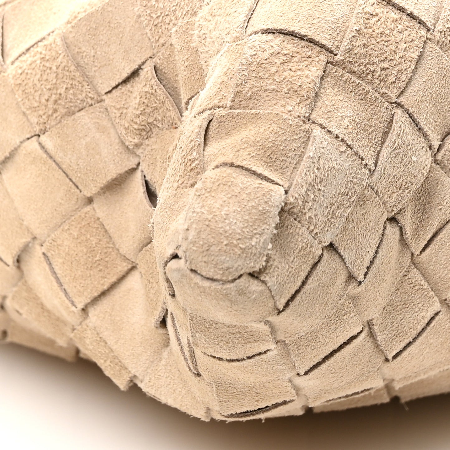 Suede Intrecciato Large Hop Ecru