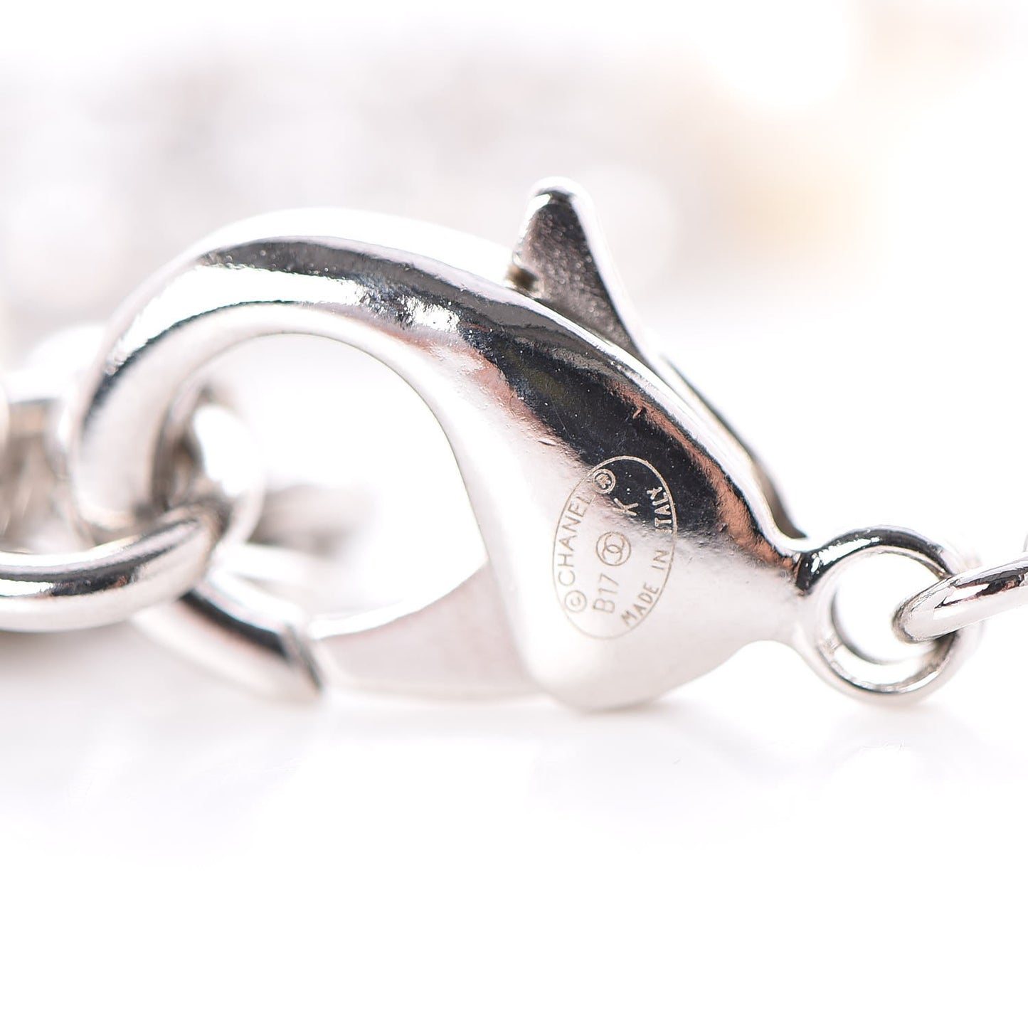Pearl Crystal CC Bracelet Pearly White