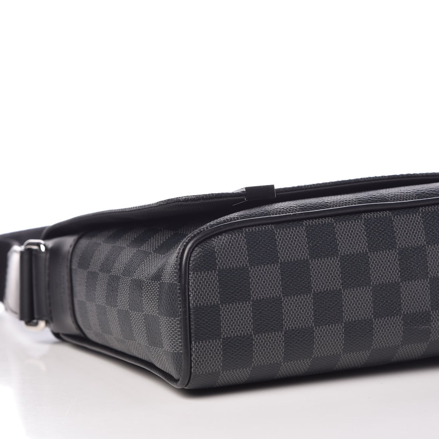 Damier Graphite District PM