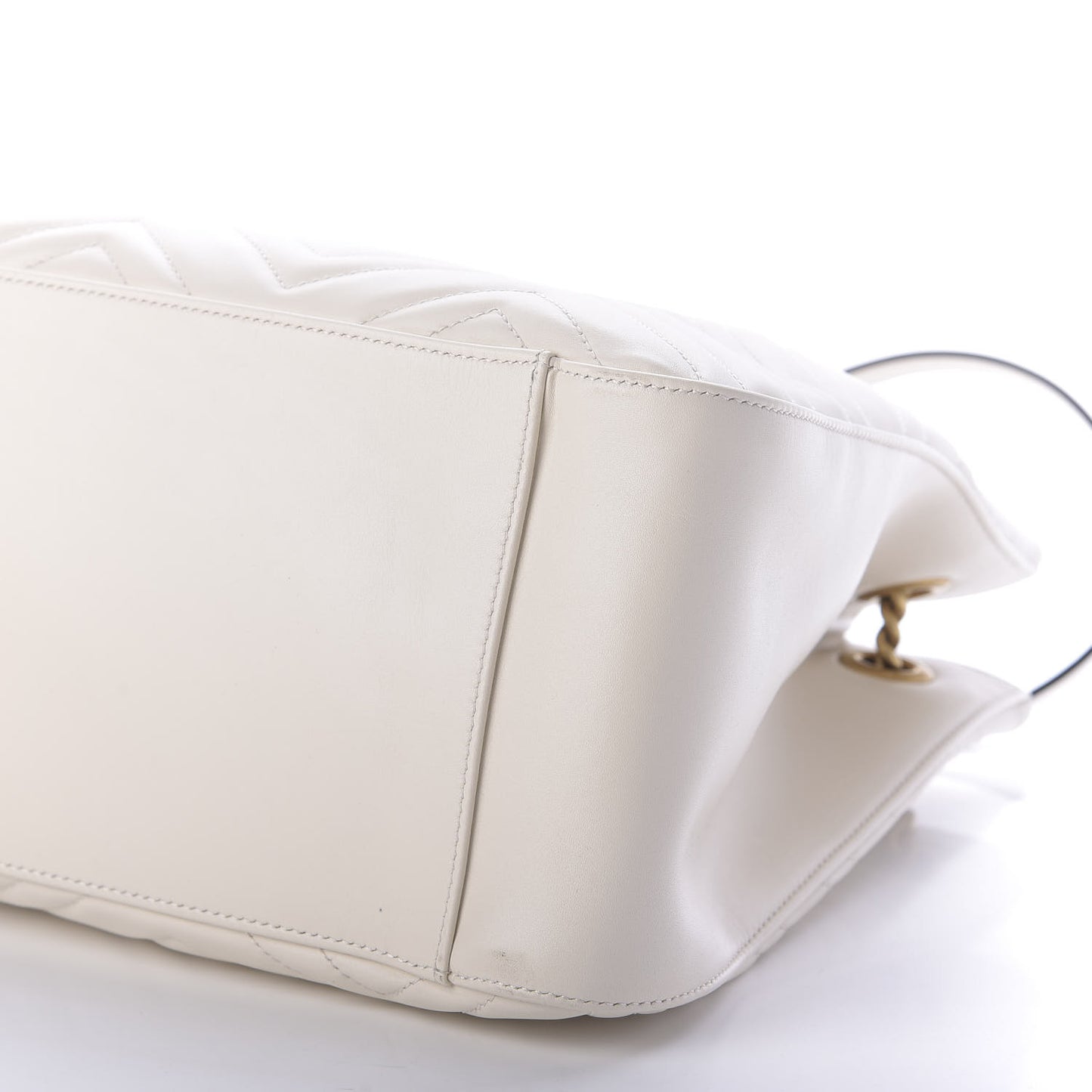 Calfskin Matelasse Medium GG Marmont Shoulder Tote Bag White