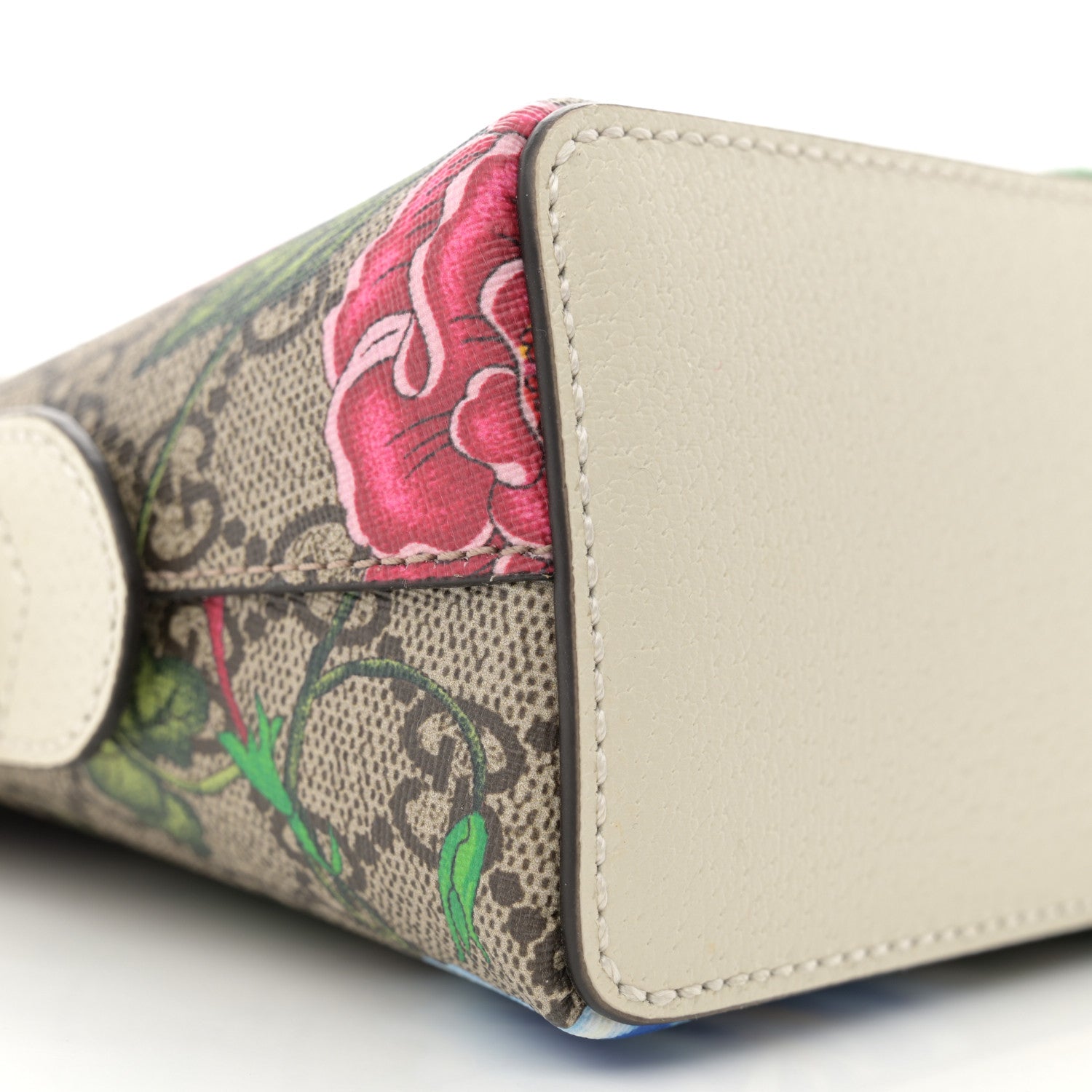 Gucci GG Supreme Monogram Flora Web GG Small Ophidia Dome Shoulder Bag White 9 of 12