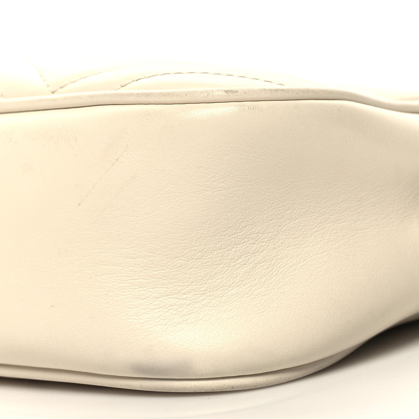 Calfskin Matelasse Small GG Marmont Chain Shoulder Bag White