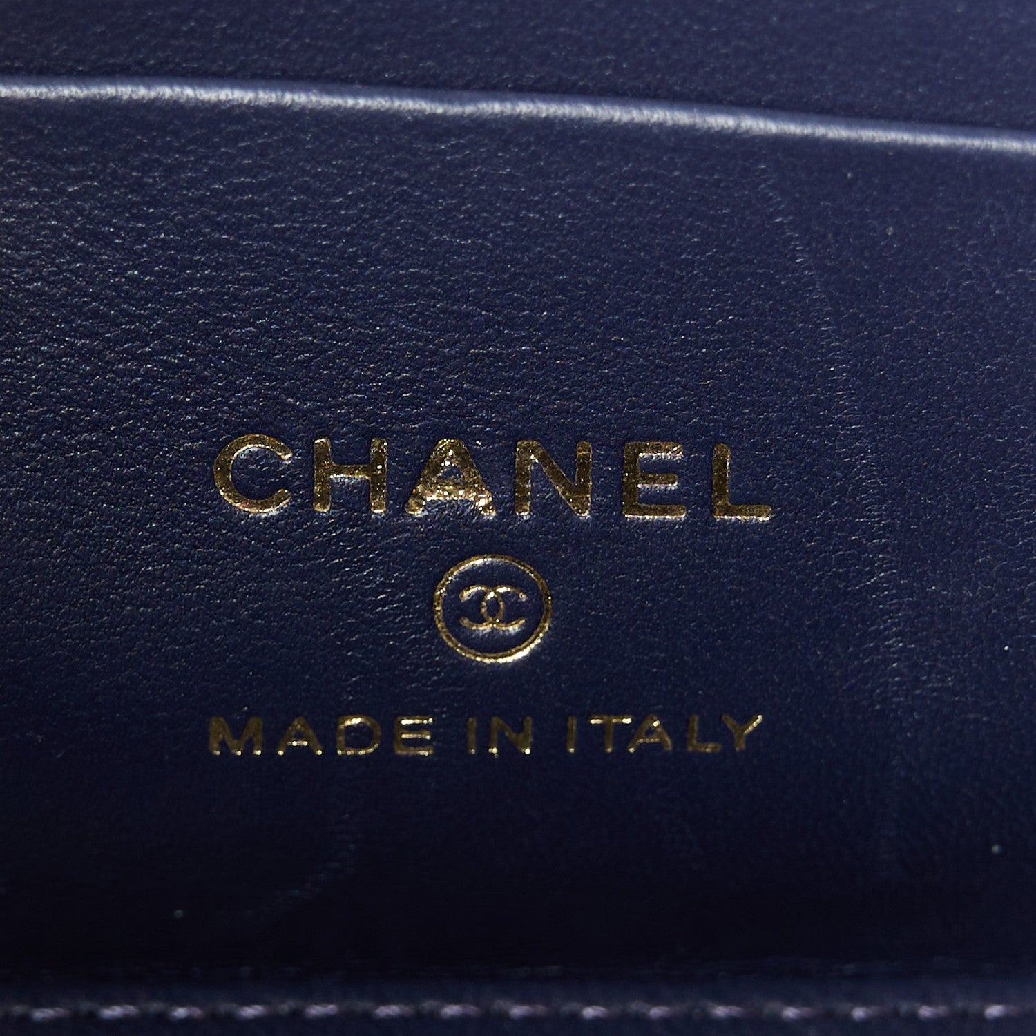 Chanel Velvet Quilted Small Pearl Crush Vanity Case Navy 6 of 12