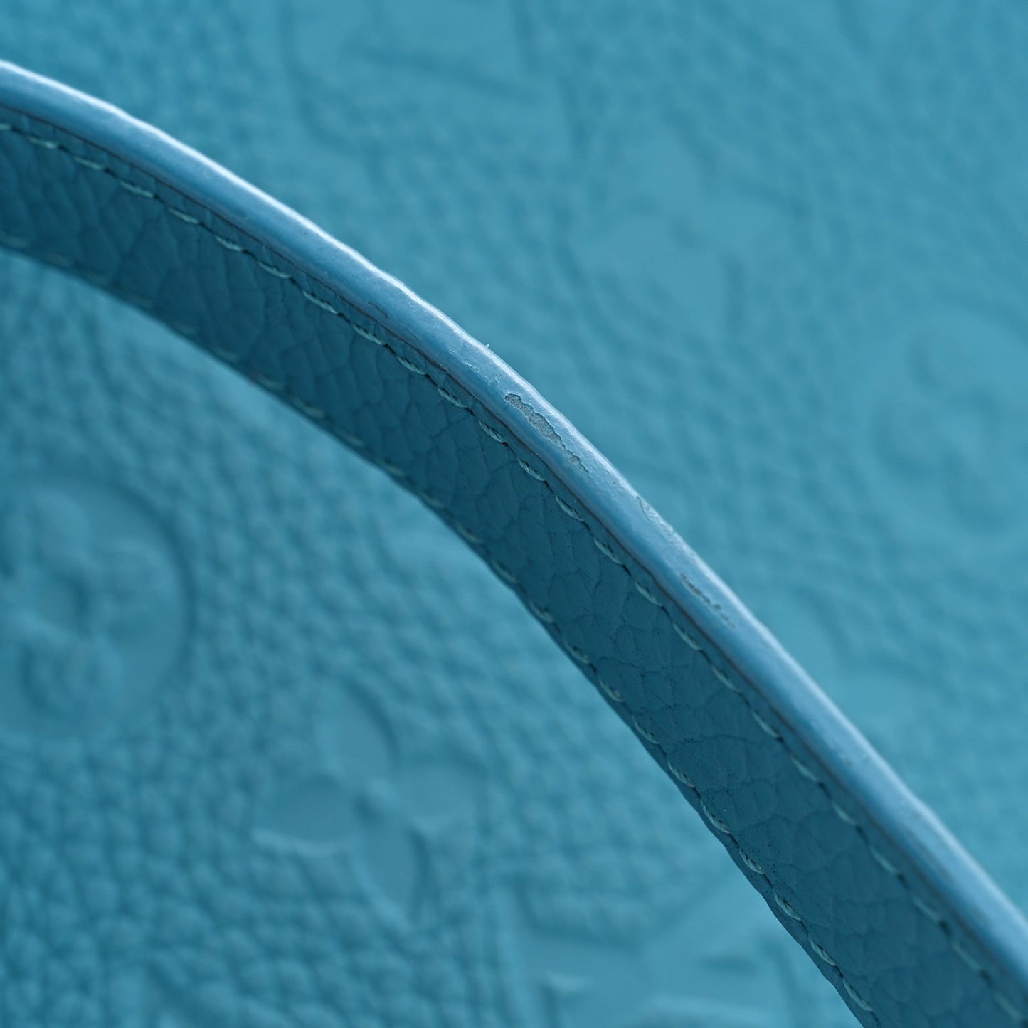 Taurillon Monogram Triangle Messenger Turquoise