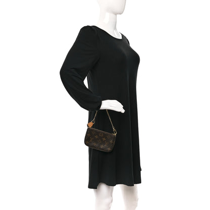 Louis Vuitton Monogram Mini Pochette Accessories 2 of 9