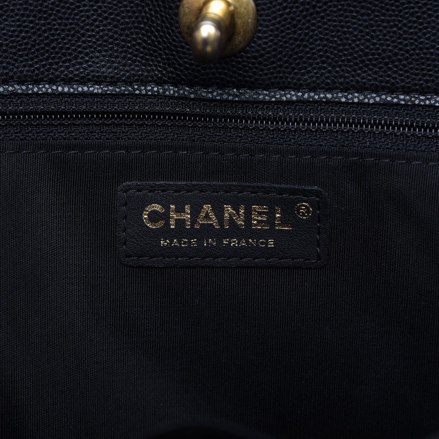 Caviar Quilted Sweet Classic Shopping Tote Black