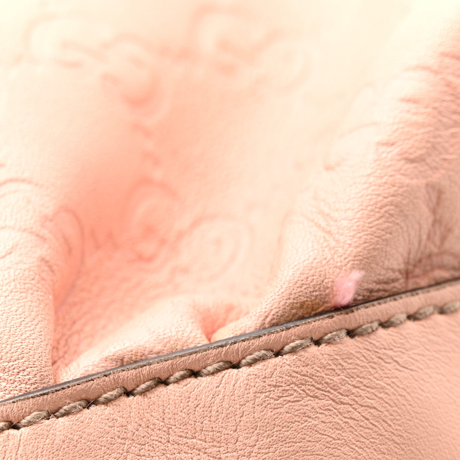 Gucci Guccissima Large D Gold Hobo Pink 16 of 17