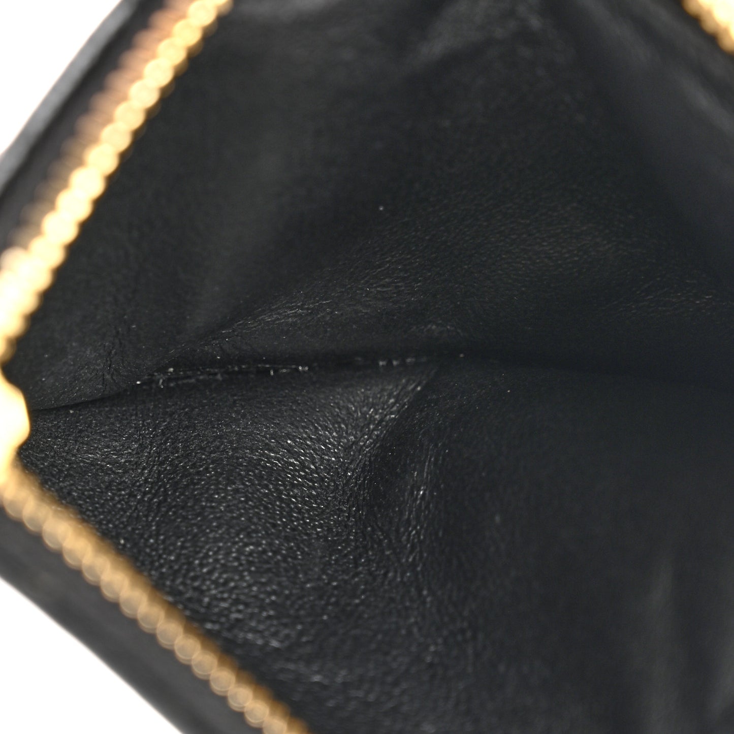Grain De Poudre Matelasse Chevron Monogram Fragments Zippered Card Case Black