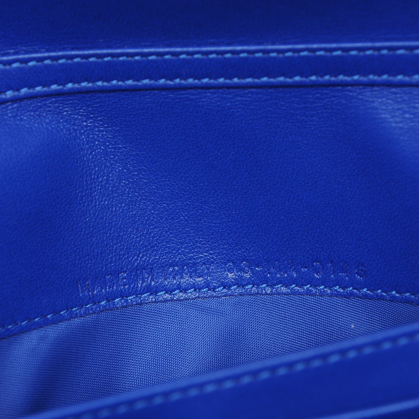 Lambskin Diorama Croisiere Chain Wallet Blue