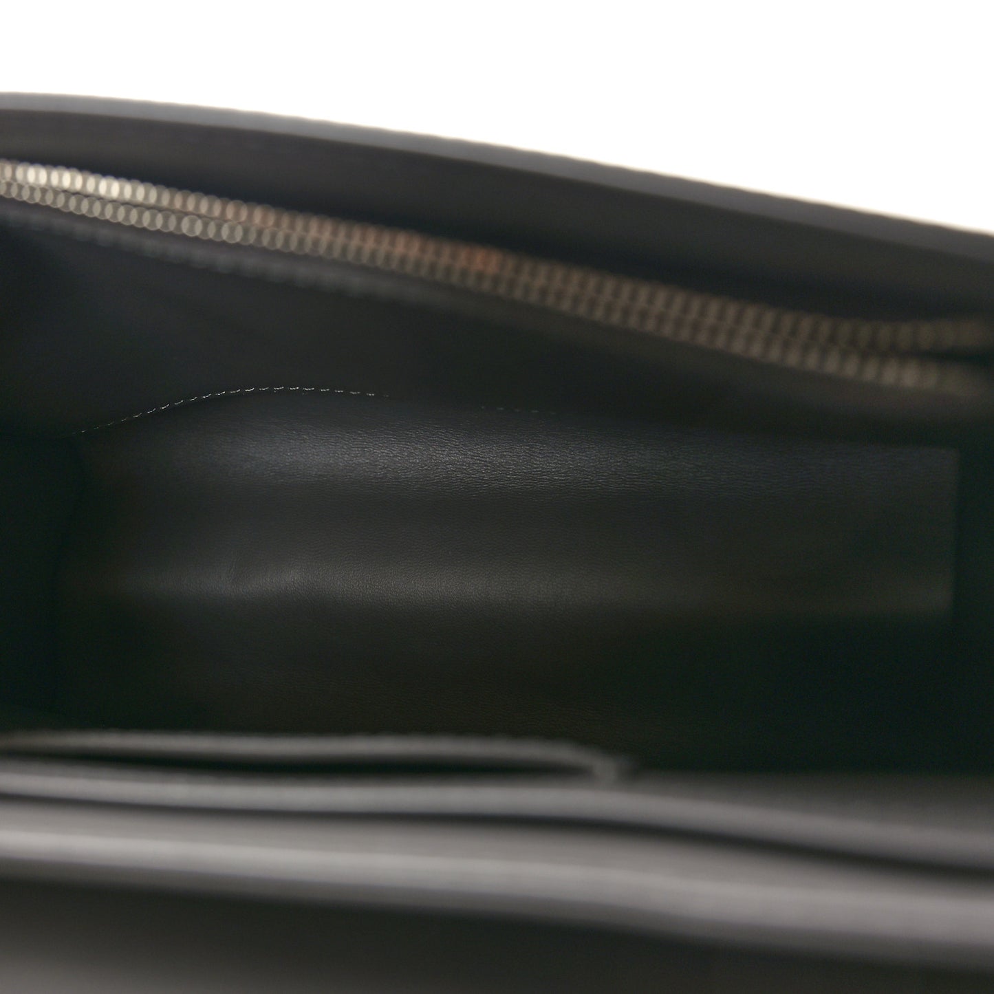 Epi Twist Shoulder Bag MM Etain