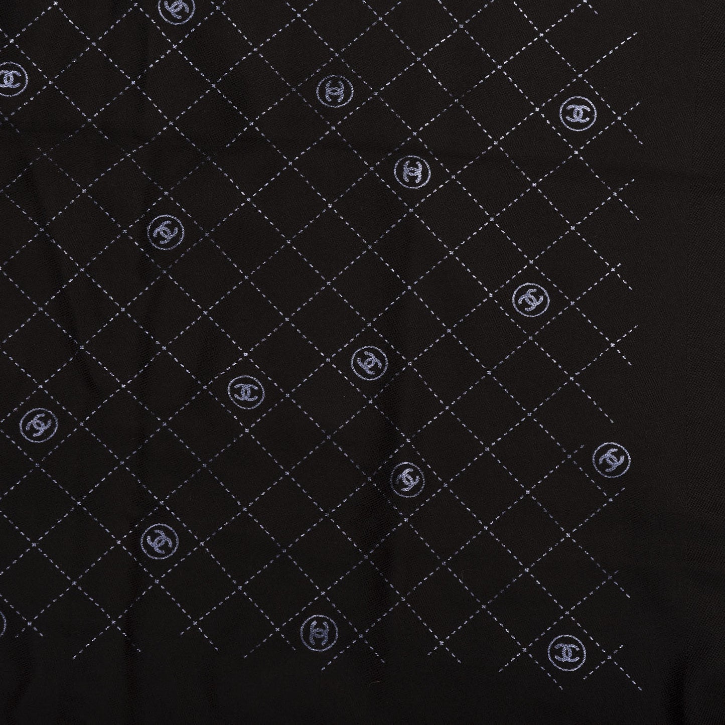 Wool Quilt Print Stole Black