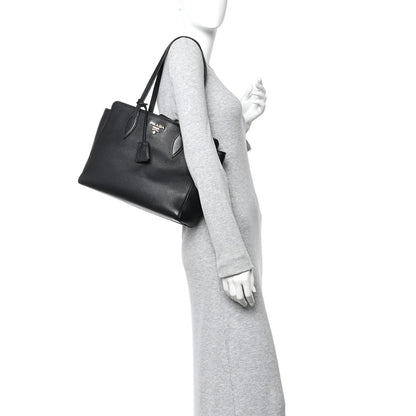 Prada Vitello Phenix Tote Black 3 of 21