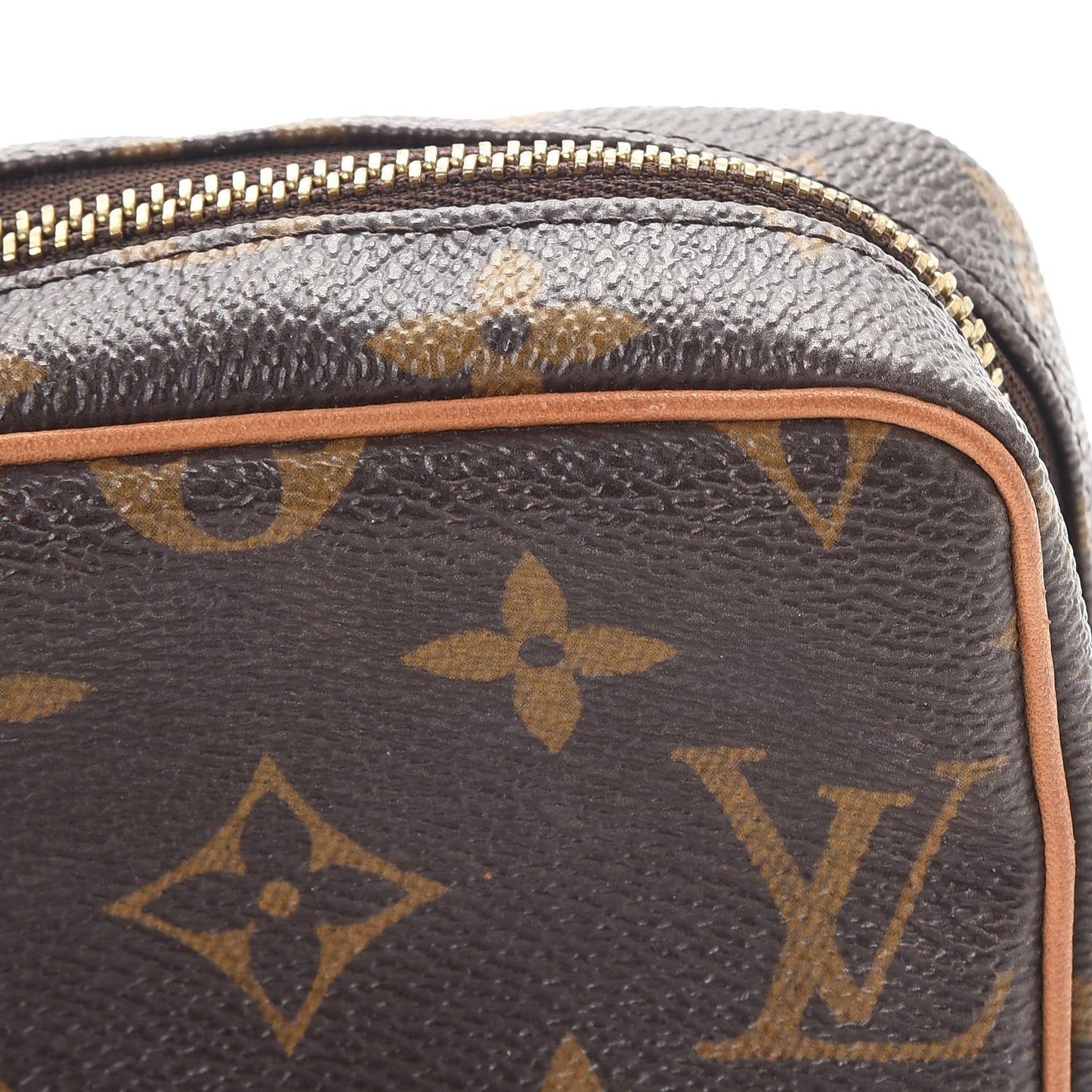 Monogram Wapity