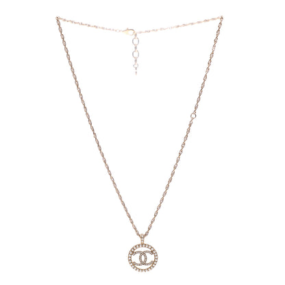 Chanel Pearl CC Round Pendant Necklace Gold 3 of 5