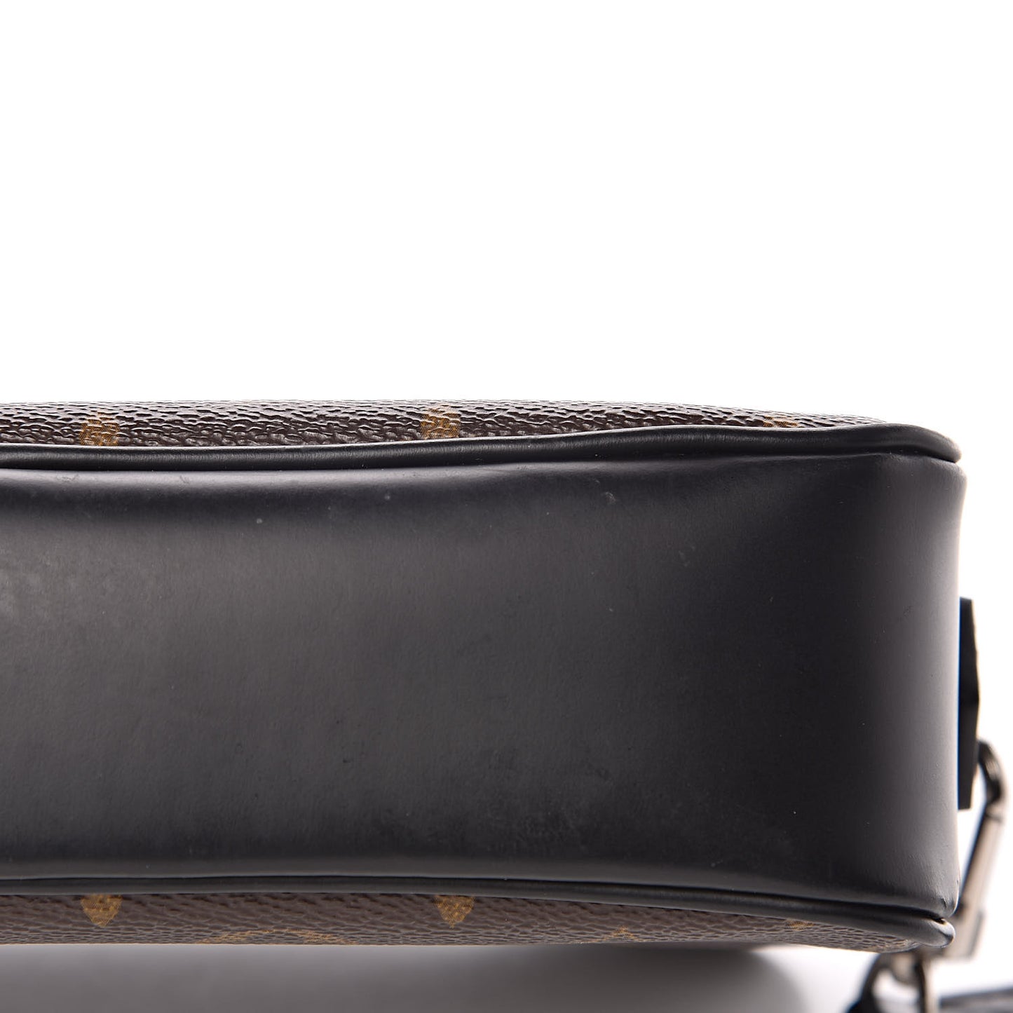 Monogram Macassar Kasai Clutch Black