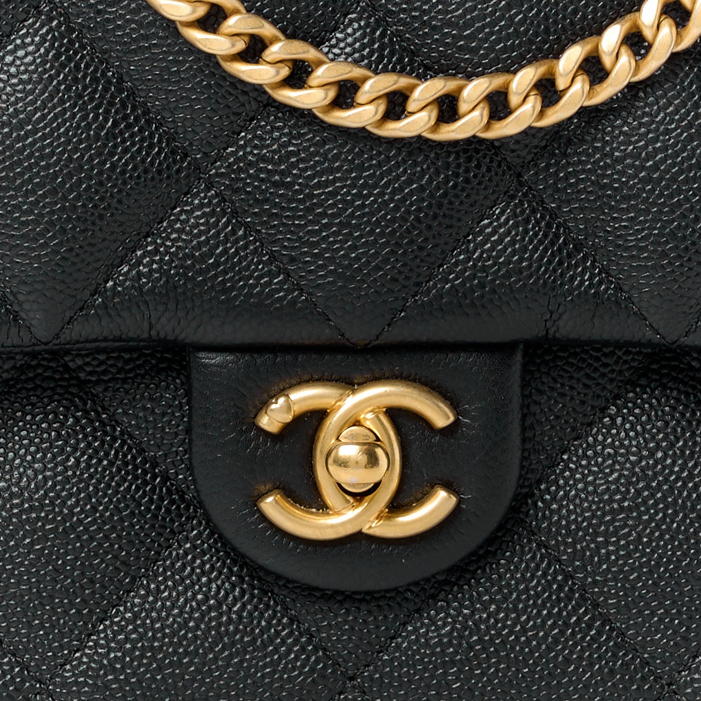 Caviar Quilted Sweetheart Flap Black