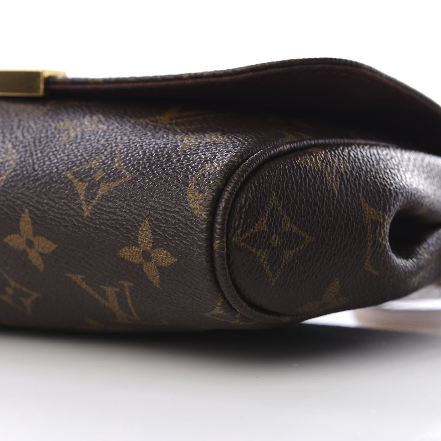 Louis Vuitton Monogram Favorite MM 6 of 9