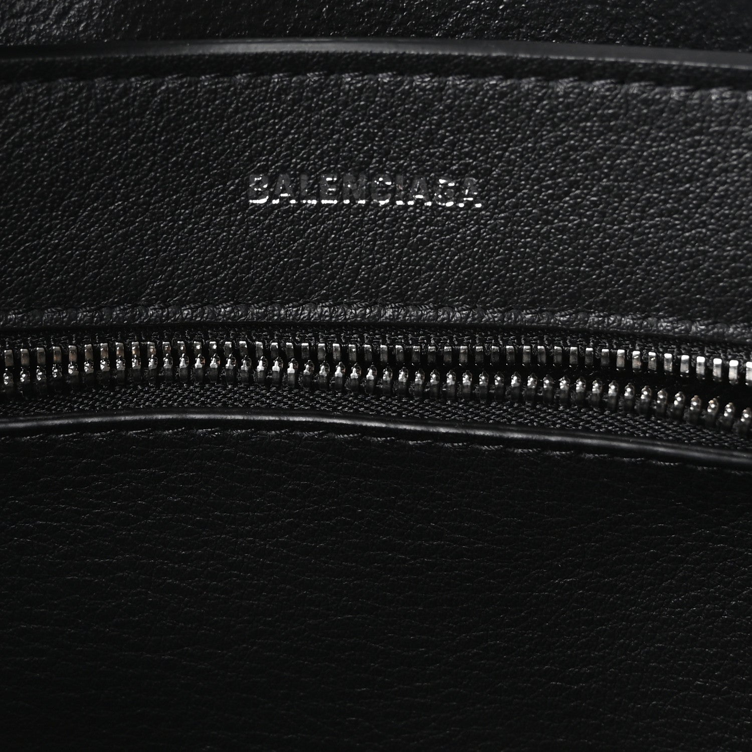 Balenciaga Calfskin XXS Everyday Tote Black 6 of 9