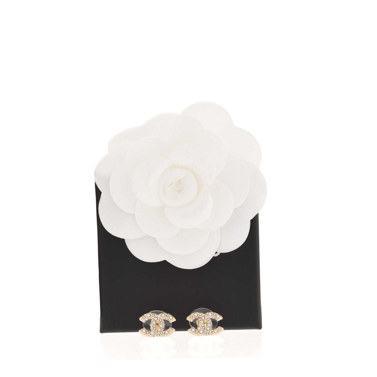 Pearl Crystal CC Earrings Light Gold