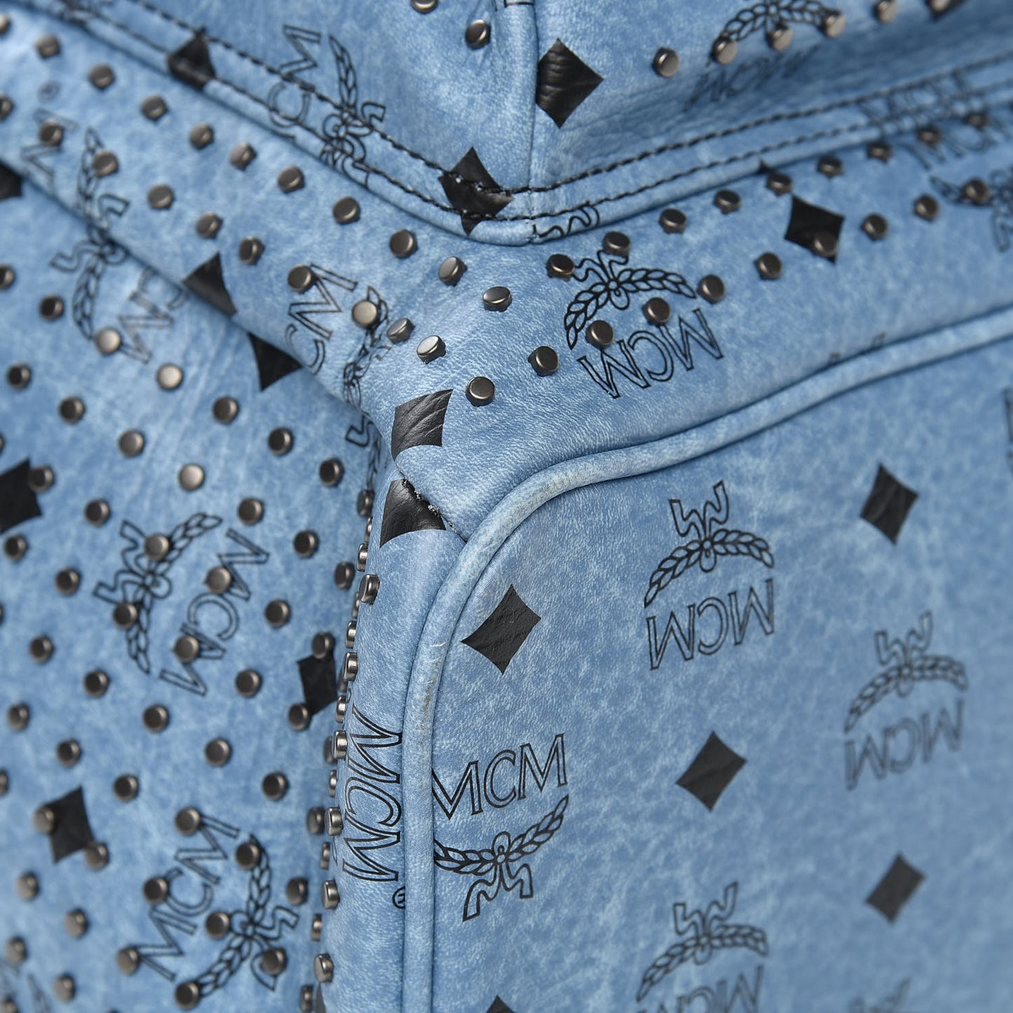 Visetos Studded Medium Backpack Blue