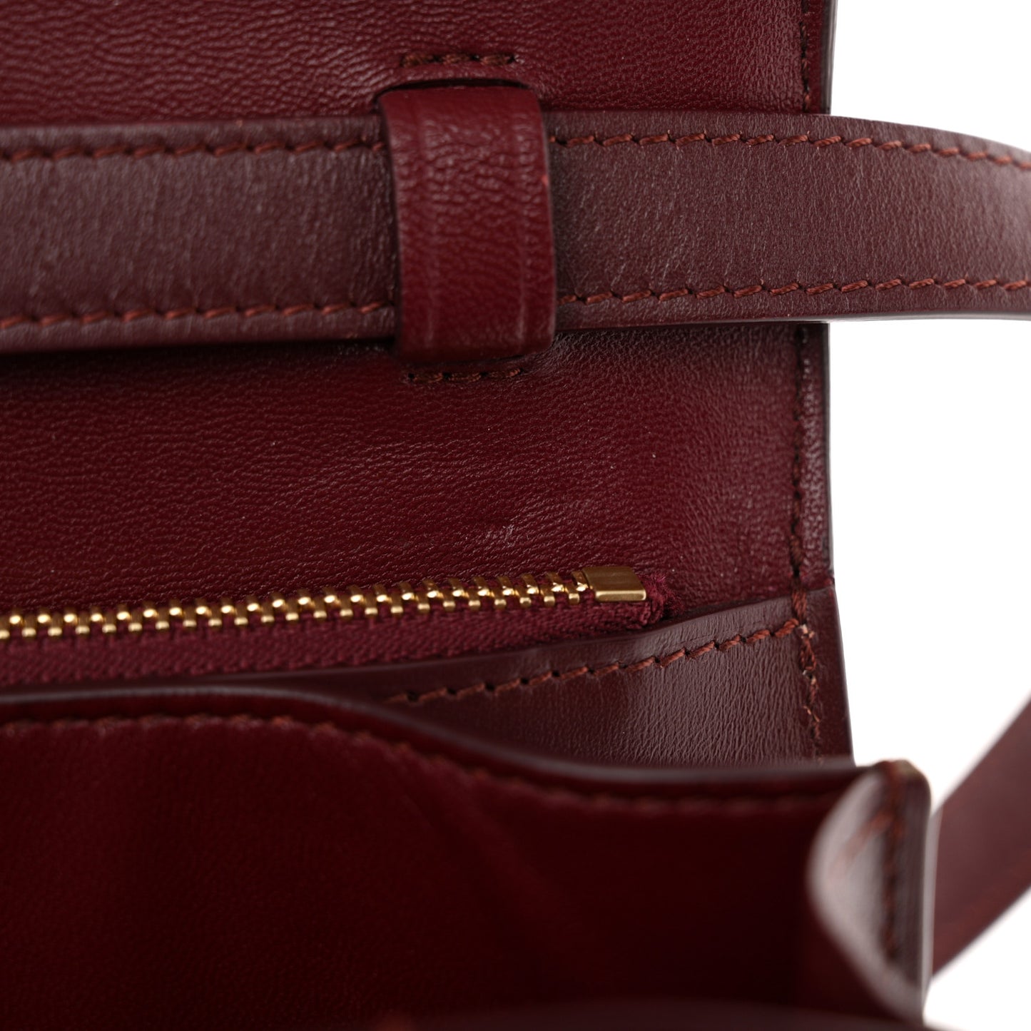 Box Calfskin Medium Classic Box Flap Bag Burgundy