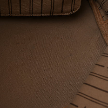 Louis Vuitton Monogram Neverfull MM 12 of 14