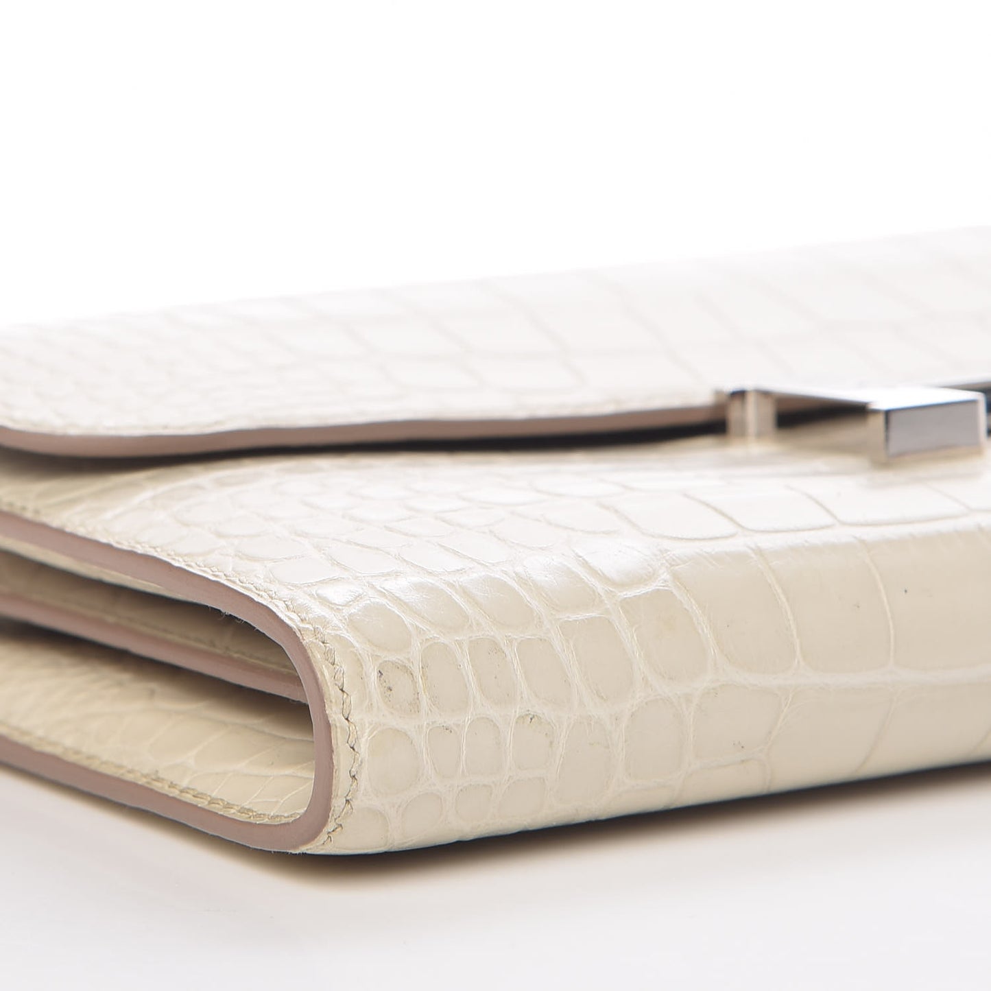 Matte Alligator Constance Wallet Beton